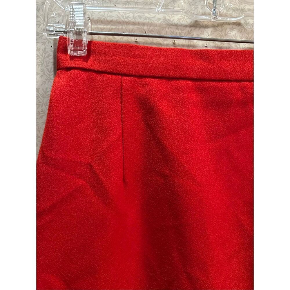 Vintage knee length wrapped skirt - Picture 5 of 7